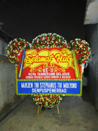 Bunga Papan Congratulation Gereja Sakramen Mahakudus